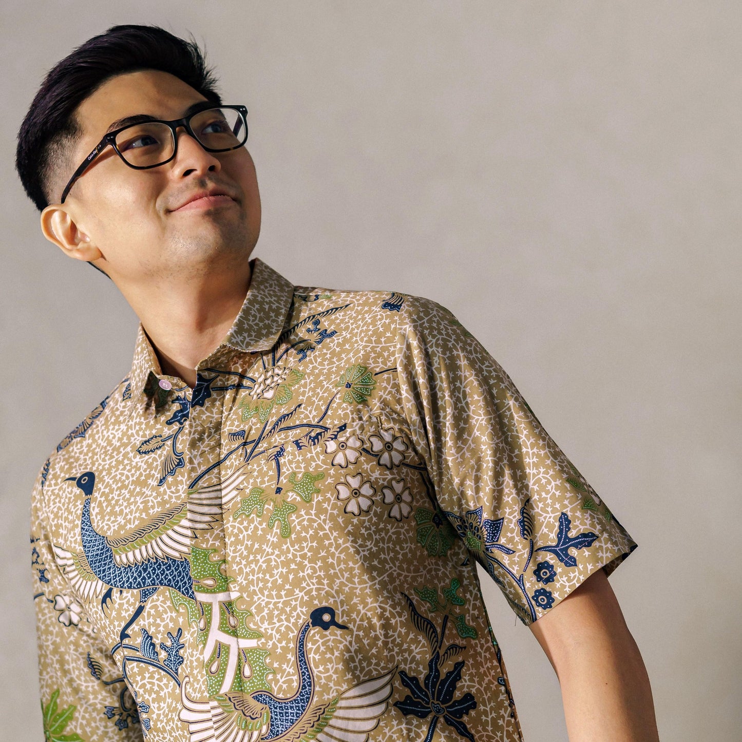 Tridanta - Mandalas Premium Men's Short Sleeve Batik Shirt