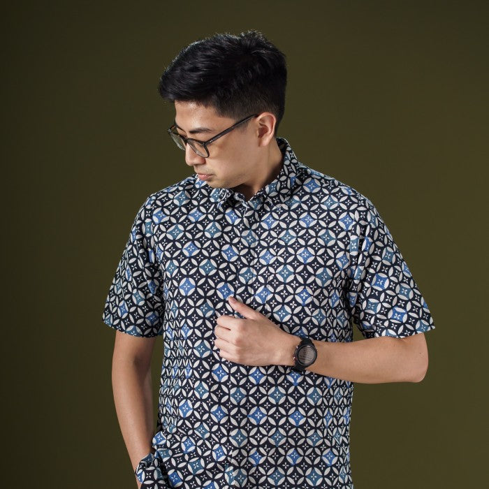 Onixa - Mandalas Premium Men's Short Sleeve Batik Shirt