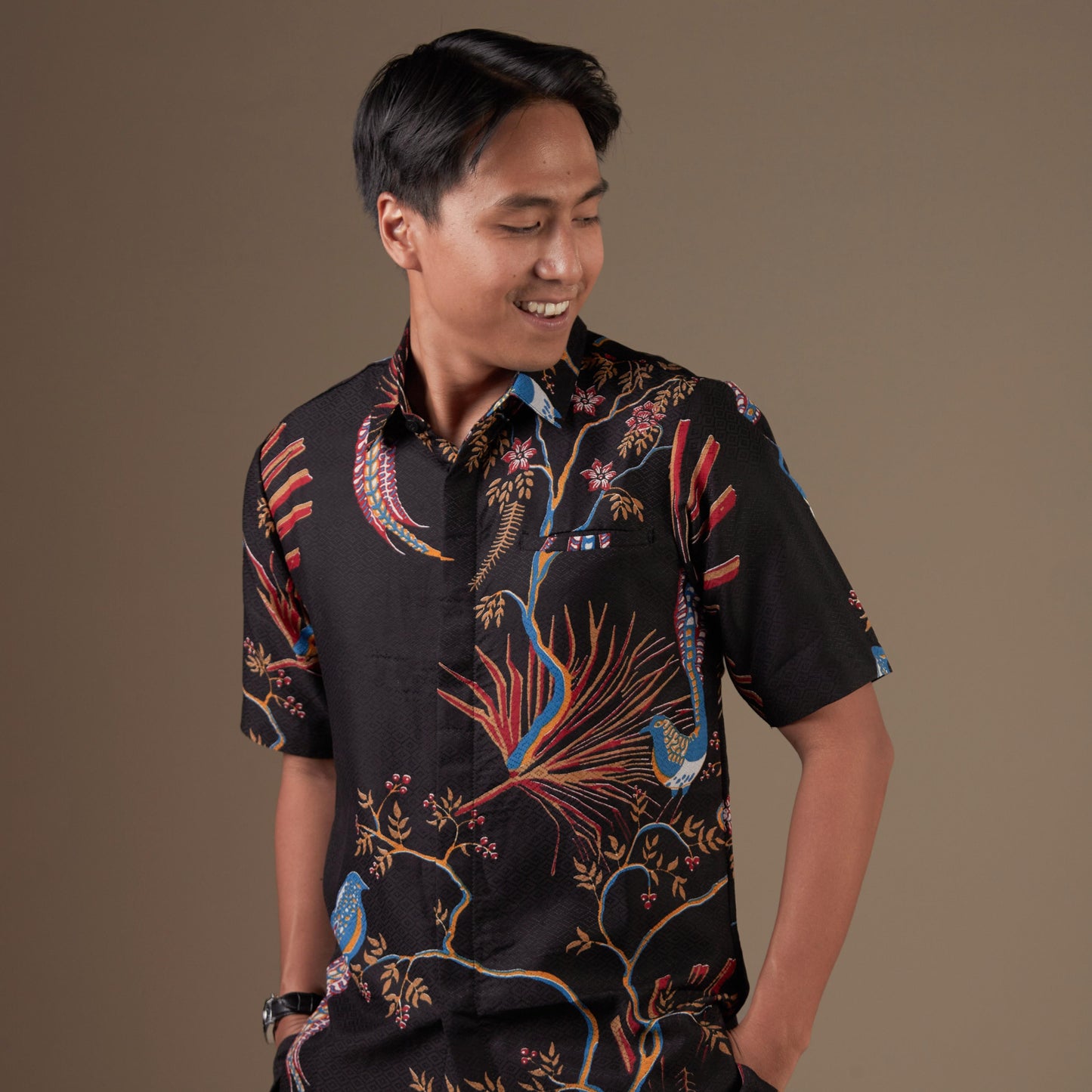Avidian - Mandalas Kemeja Batik Pria Premium Lengan Pendek