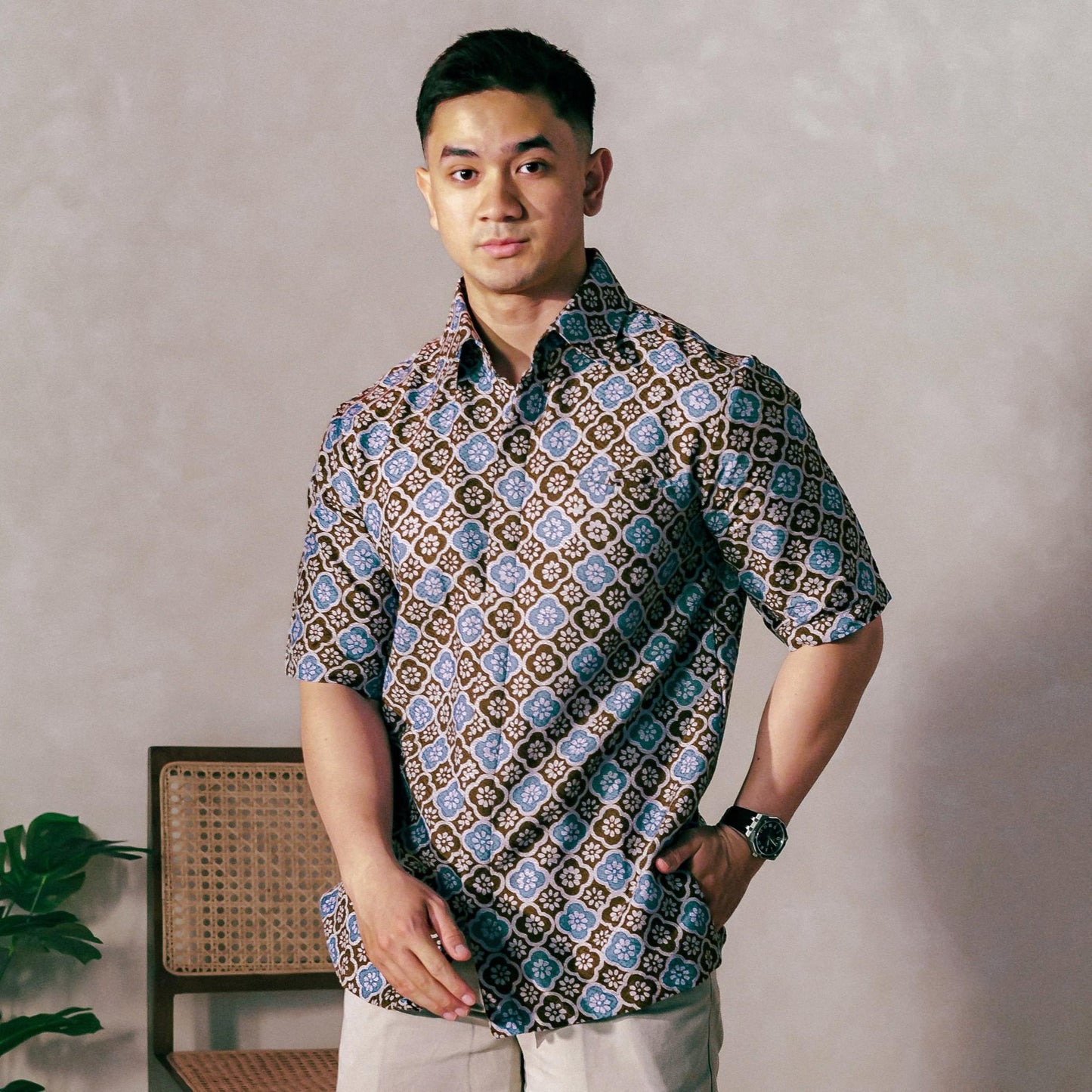 Ramiru - Mandalas Premium Men's Short Sleeve Batik Shirt