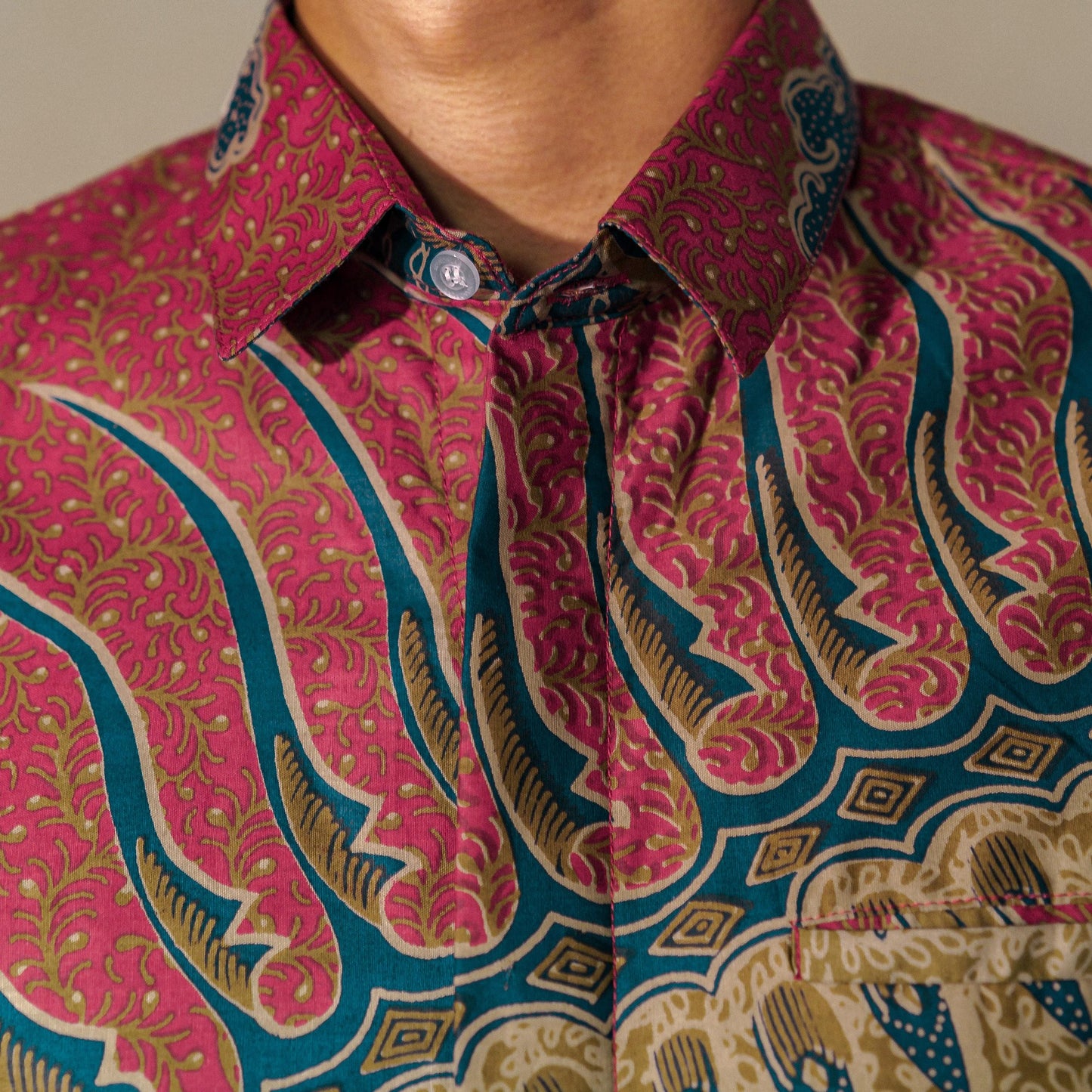 Awara - Mandalas Premium Men's Short Sleeve Batik Shirt