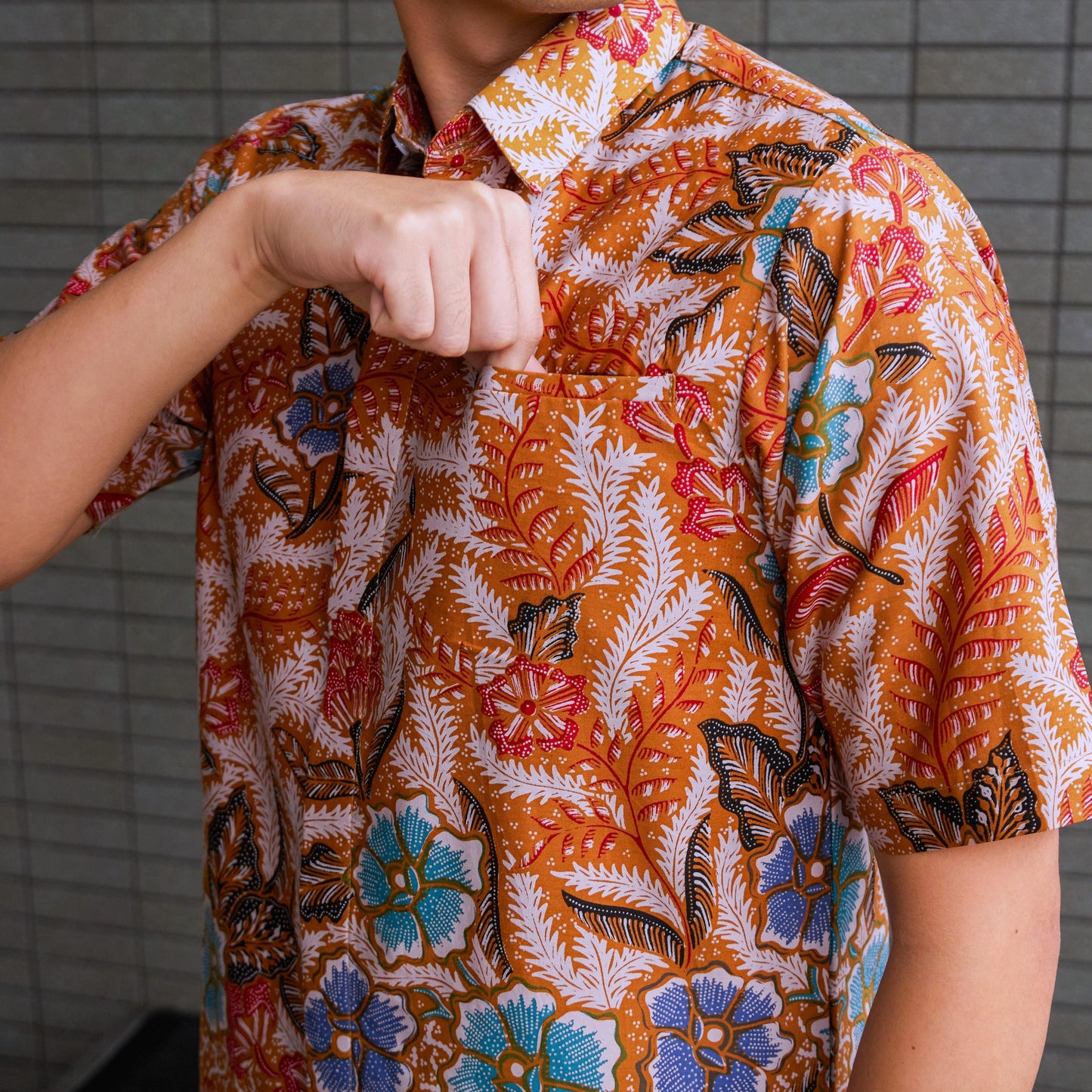 Gantamas - Mandalas Kemeja Batik Pria Premium Lengan Pendek