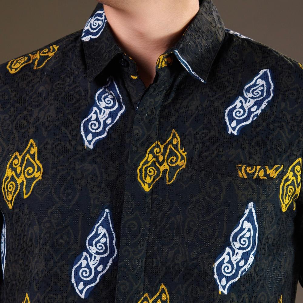 Mendari - Mandalas Premium Men's Short Sleeve Batik Shirt
