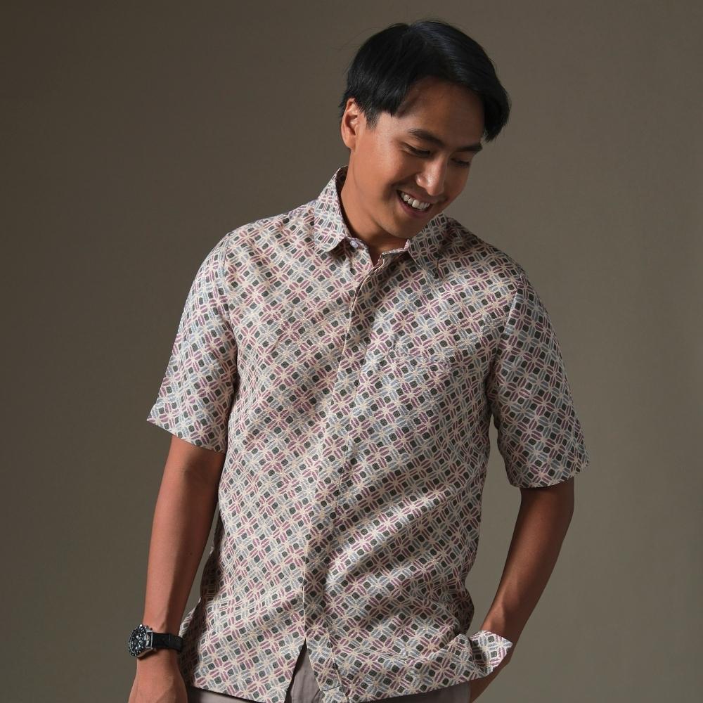 Gavi - Mandalas Premium Men's Short Sleeve Batik Shirt