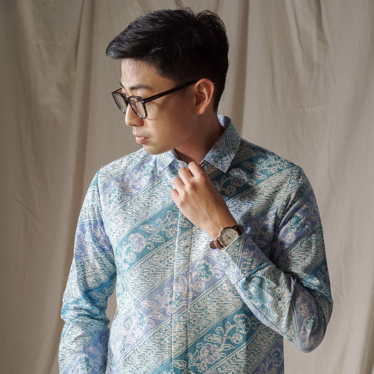 Monjali - Mandalas Premium Men's Long Sleeve Batik Shirt