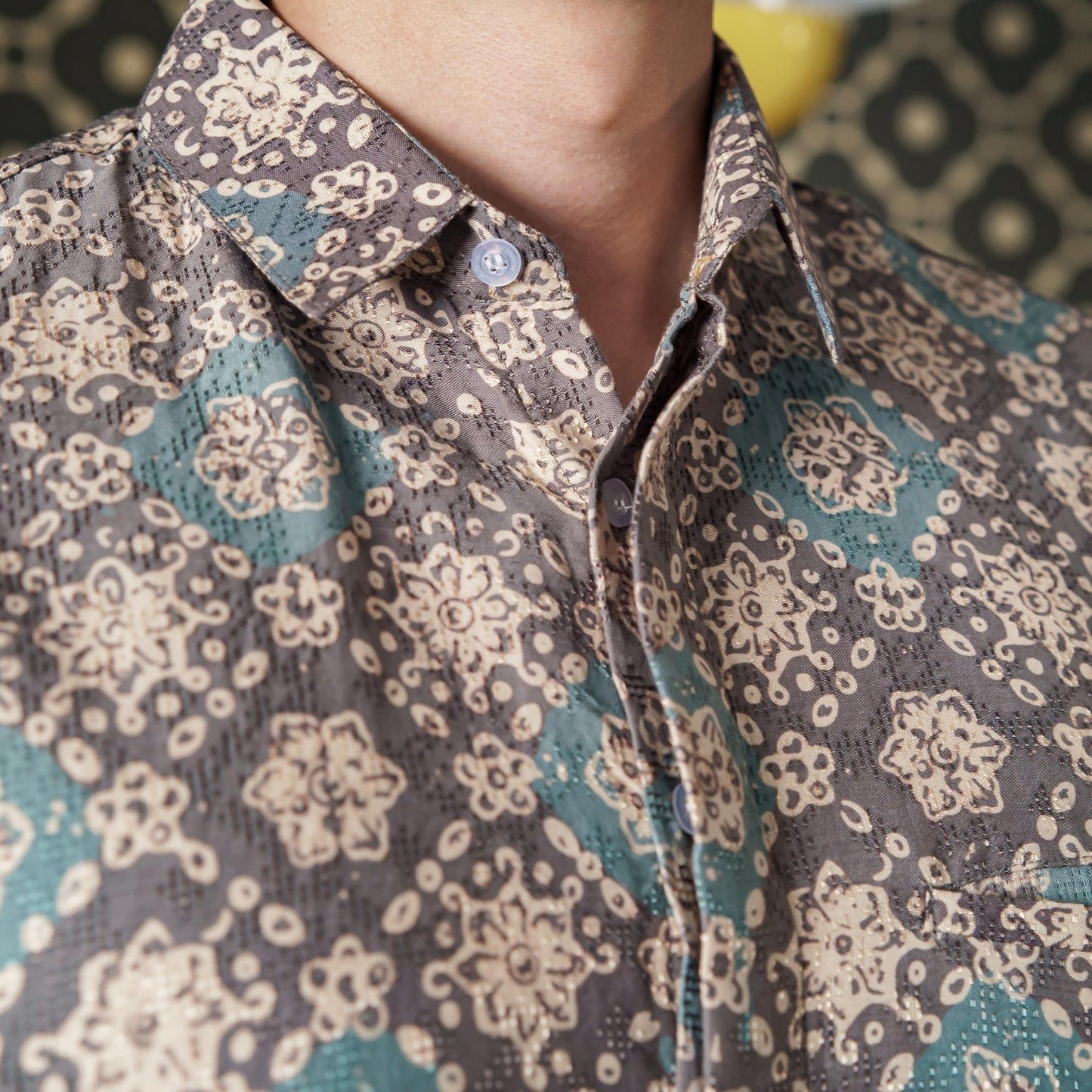 Pino - Mandalas Kemeja Batik Pria Premium Lengan Pendek