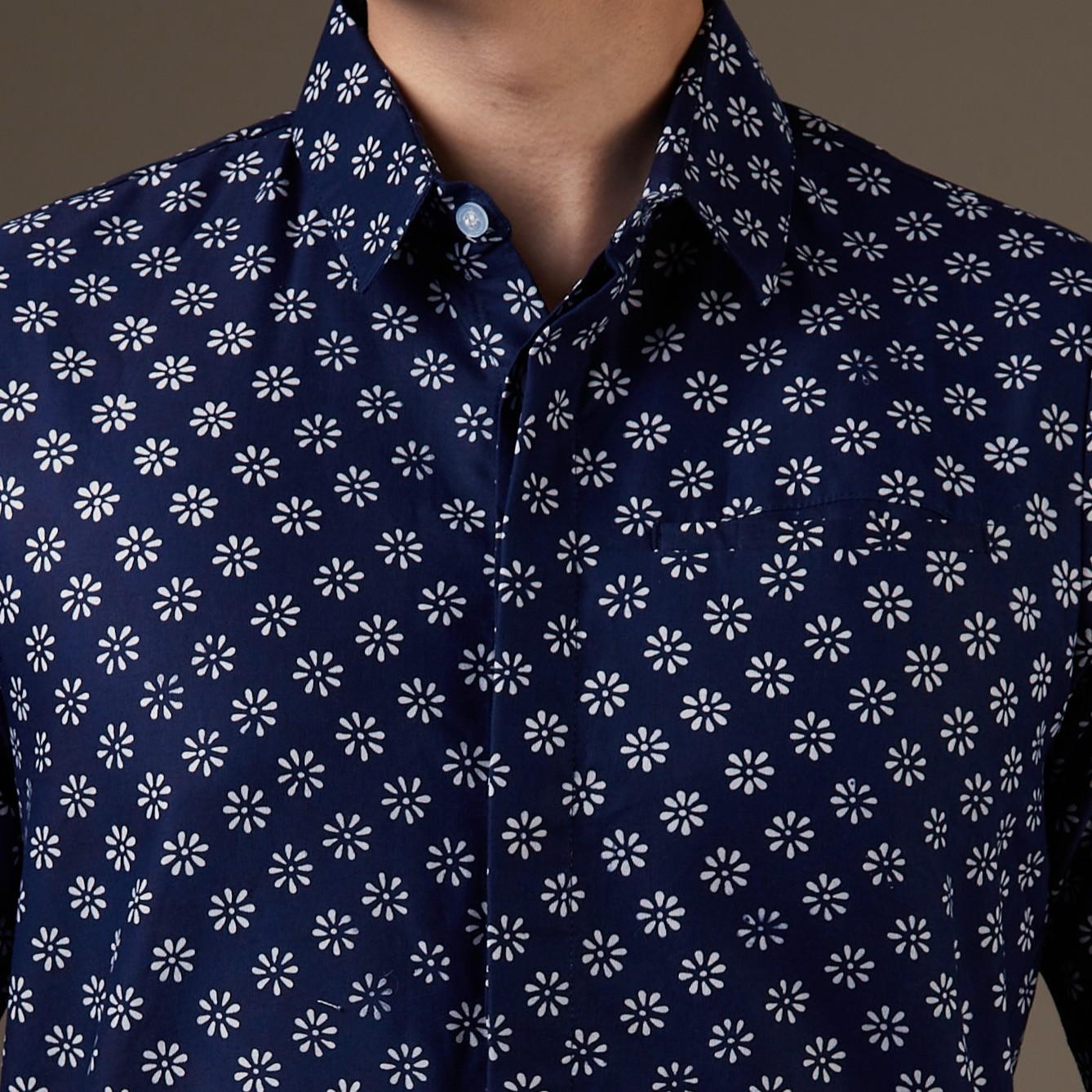 Daisiru - Mandalas Kemeja Batik Pria Premium Lengan Pendek