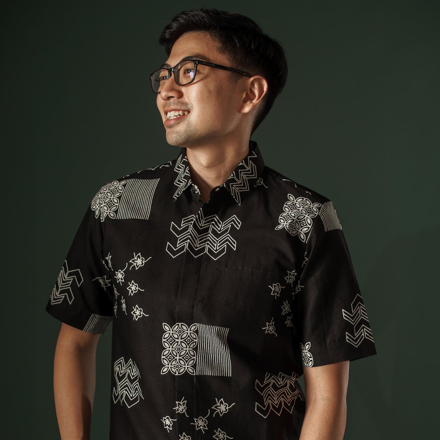 Carlo - Mandalas Premium Men's Short Sleeve Batik Shirt