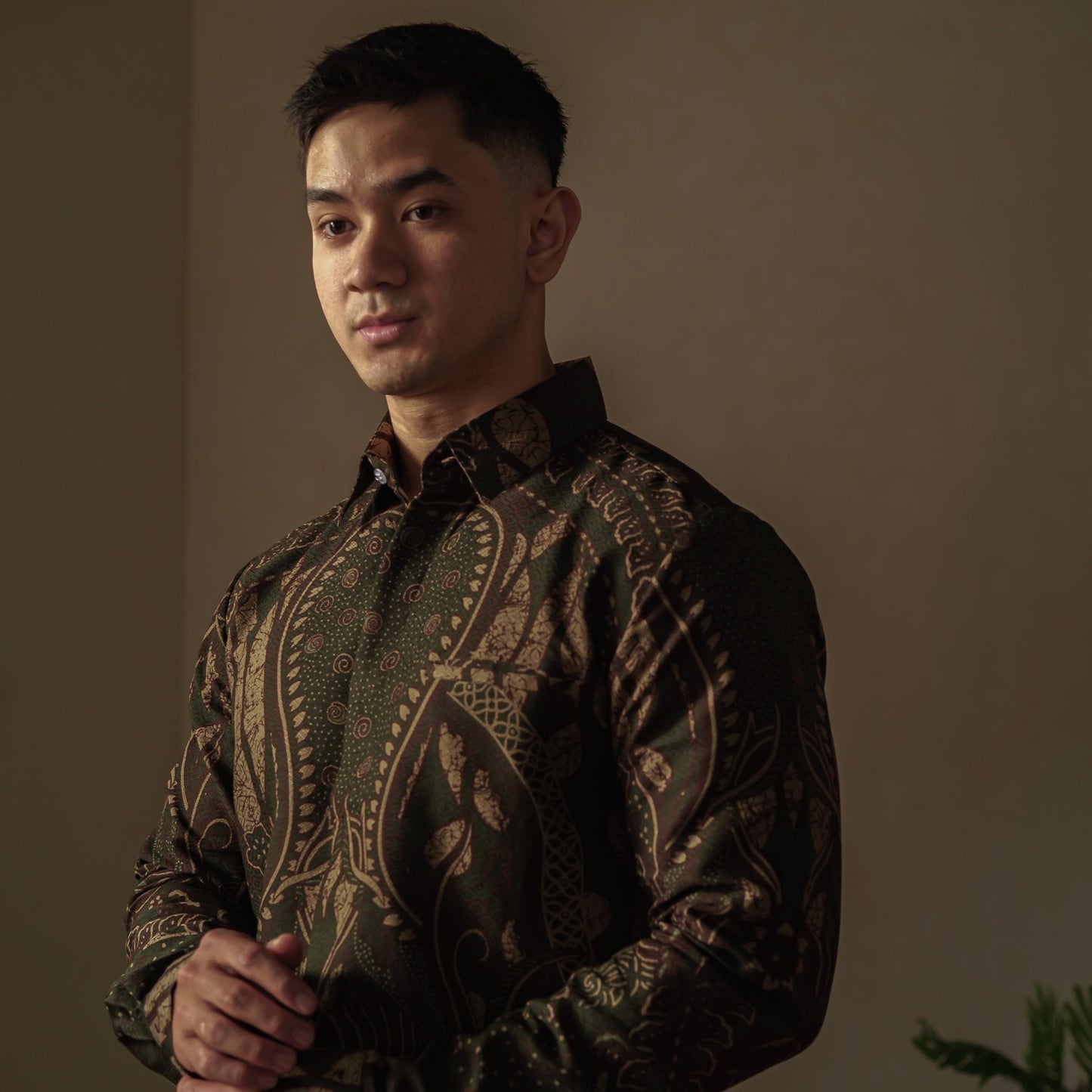 Tritasan - Mandalas Premium Men's Long Sleeve Batik Shirt