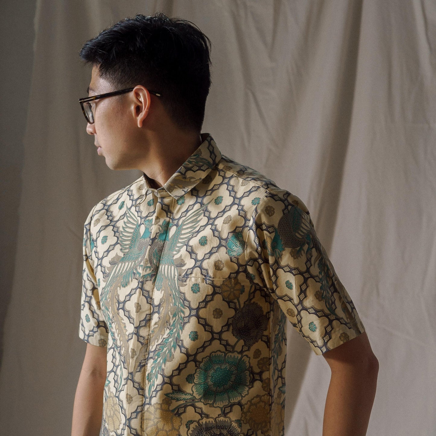 Kuntari - Mandalas Premium Men's Short Sleeve Batik Shirt