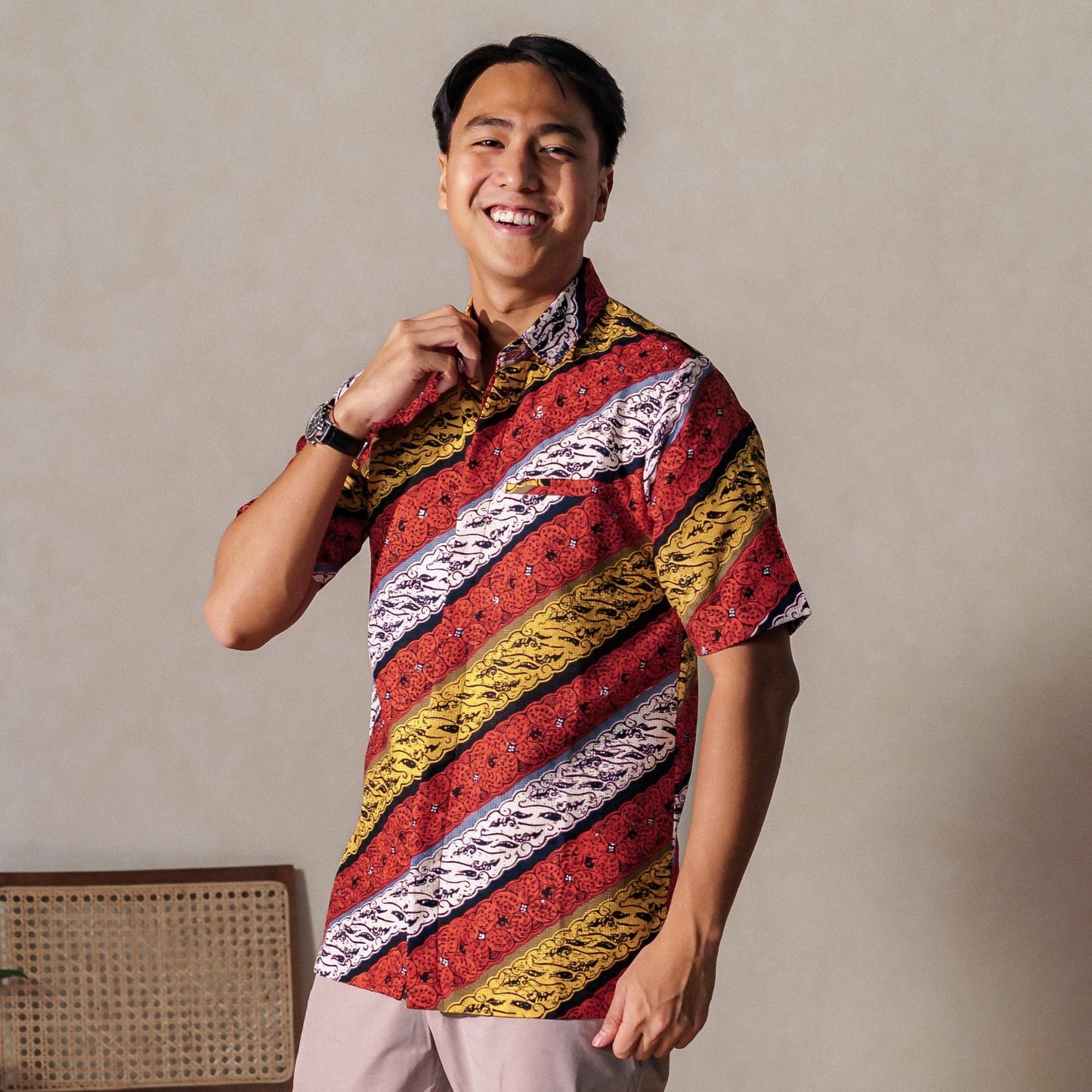 Moltres - Mandalas Premium Men's Short Sleeve Batik Shirt
