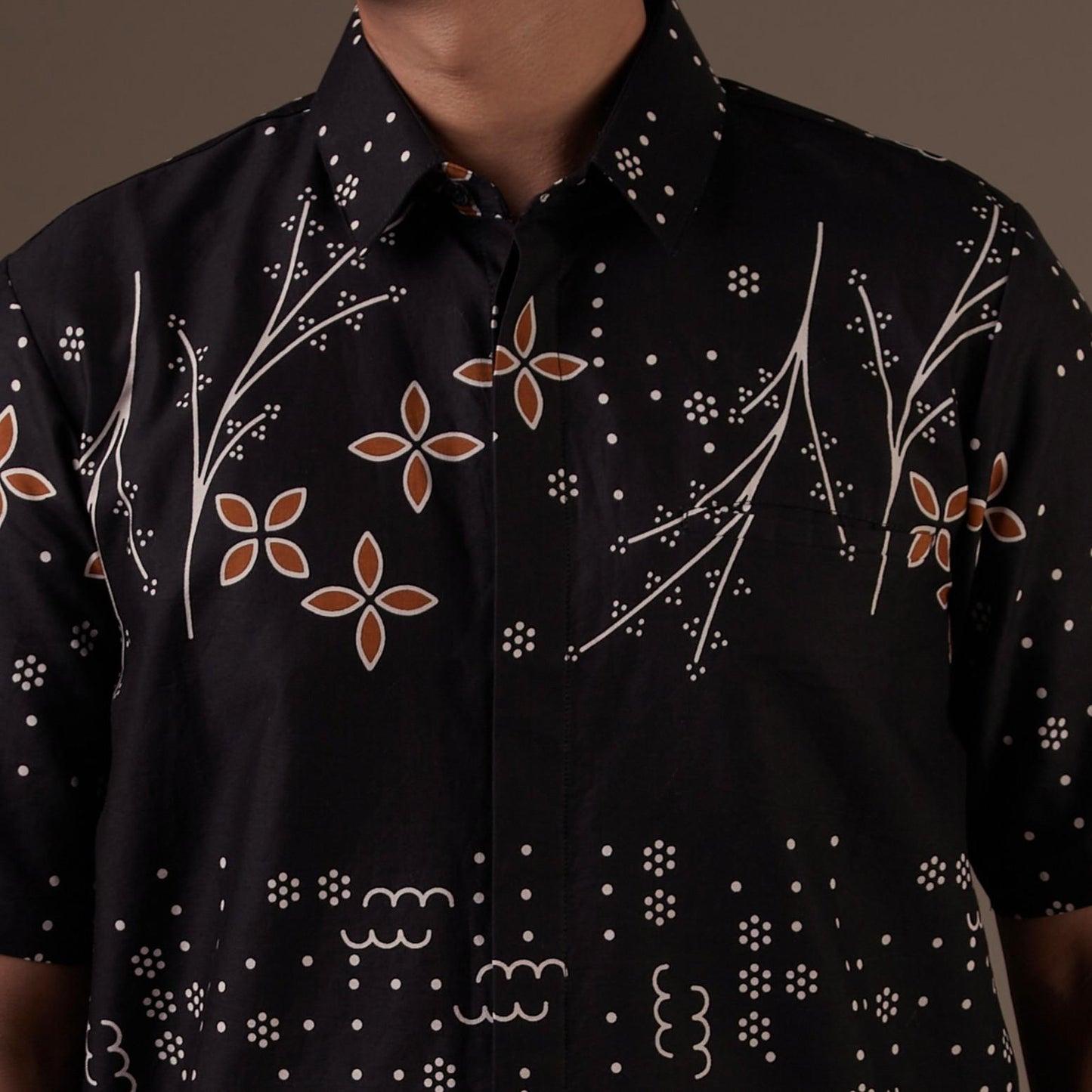 Hanadian - Mandalas Kemeja Batik Pria Premium Lengan Pendek