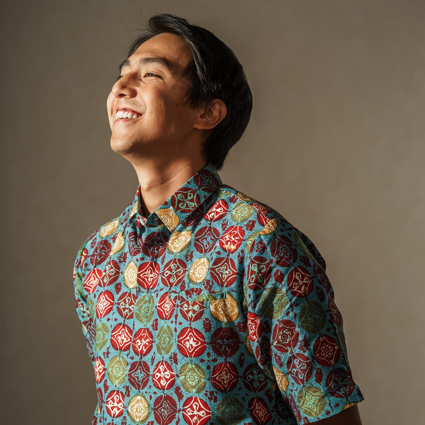 Barata - Mandalas Premium Men's Short Sleeve Batik Shirt
