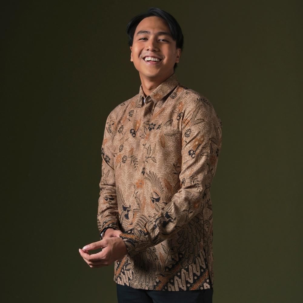 Casuari - Mandalas Premium Men's Long Sleeve Batik Shirt