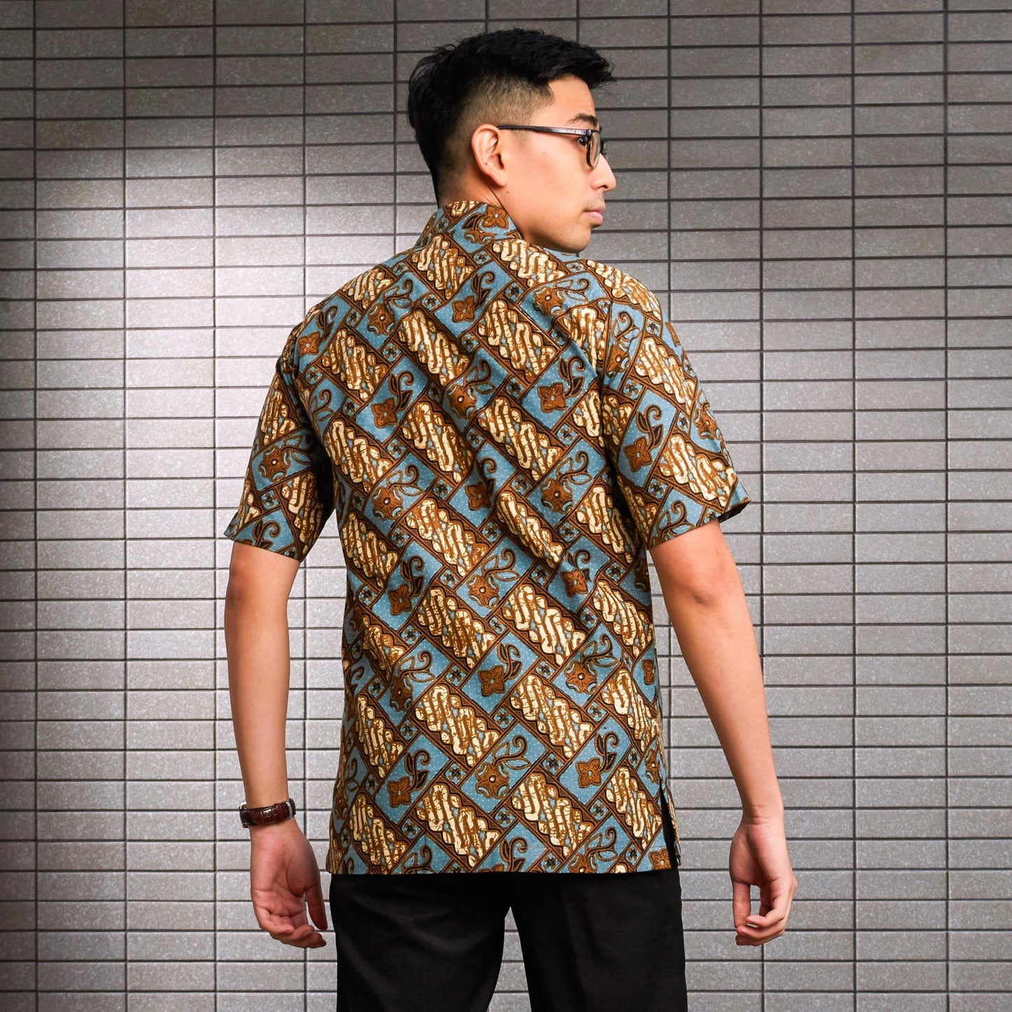 Kotatera - Mandalas Kemeja Batik Pria Premium Lengan Pendek