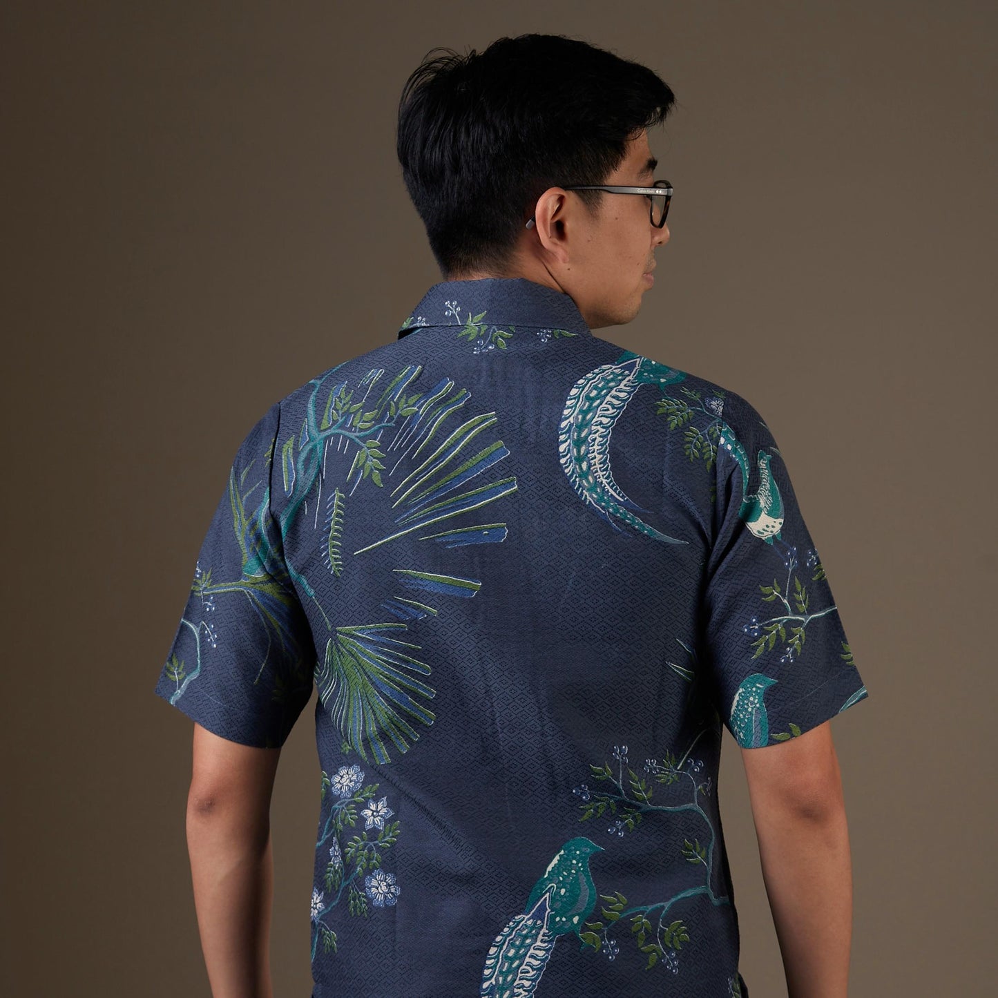 Aviru - Mandalas Kemeja Batik Pria Premium Lengan Pendek