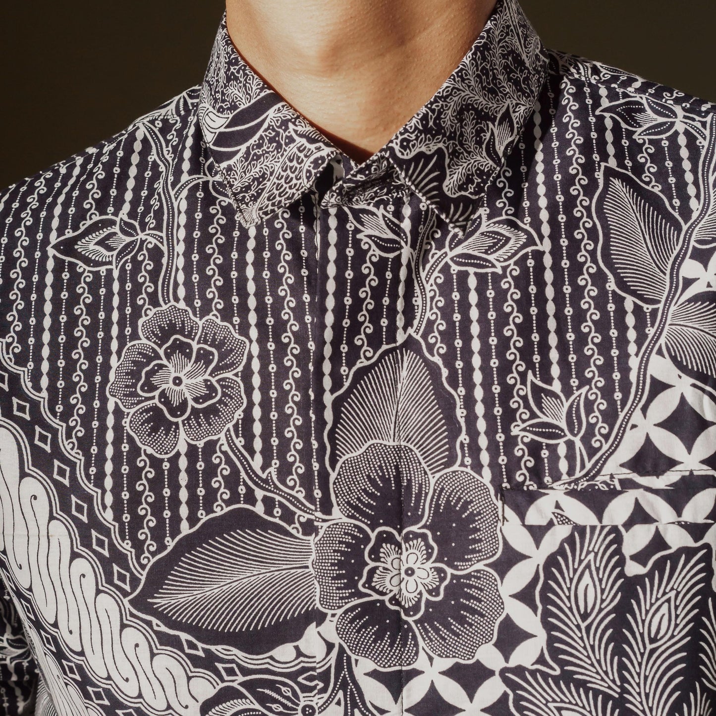 Rajawali - Mandalas Premium Men's Long Sleeve Batik Shirt