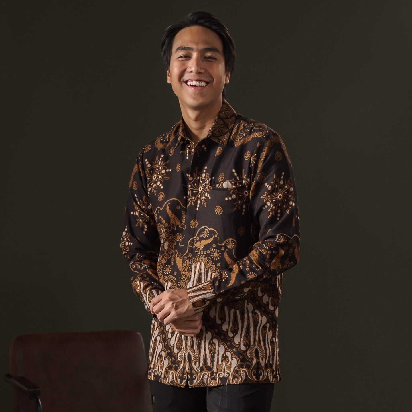 Delvidian - Mandalas Premium Men's Long Sleeve Batik Shirt