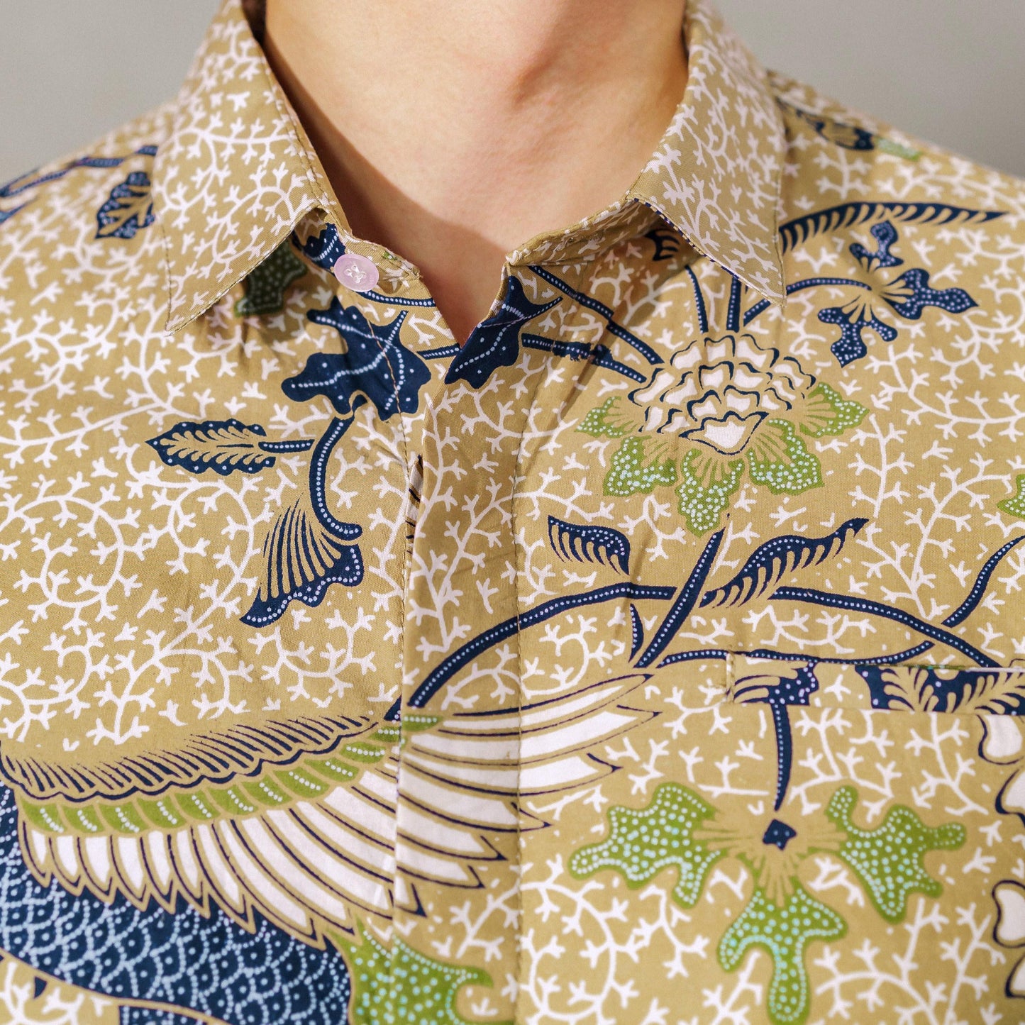 Tridanta - Mandalas Premium Men's Short Sleeve Batik Shirt