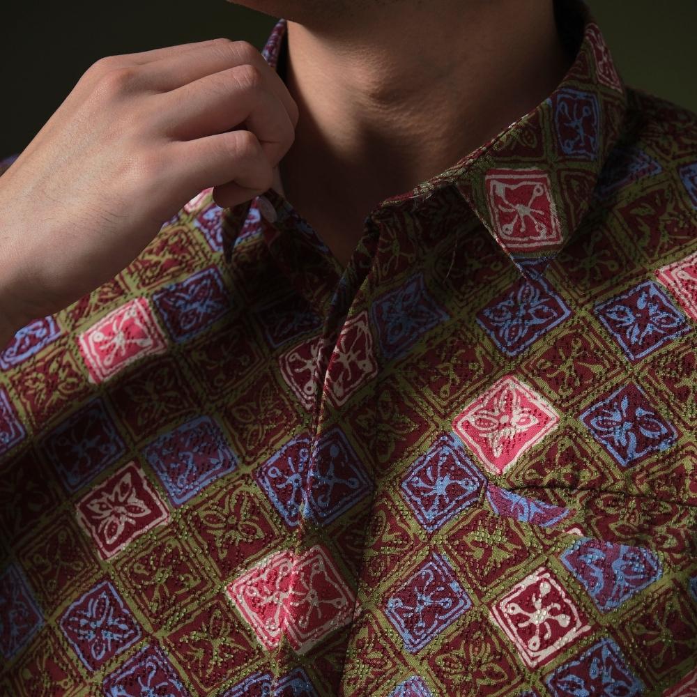 Kuntoro - Mandalas Premium Men's Short Sleeve Batik Shirt