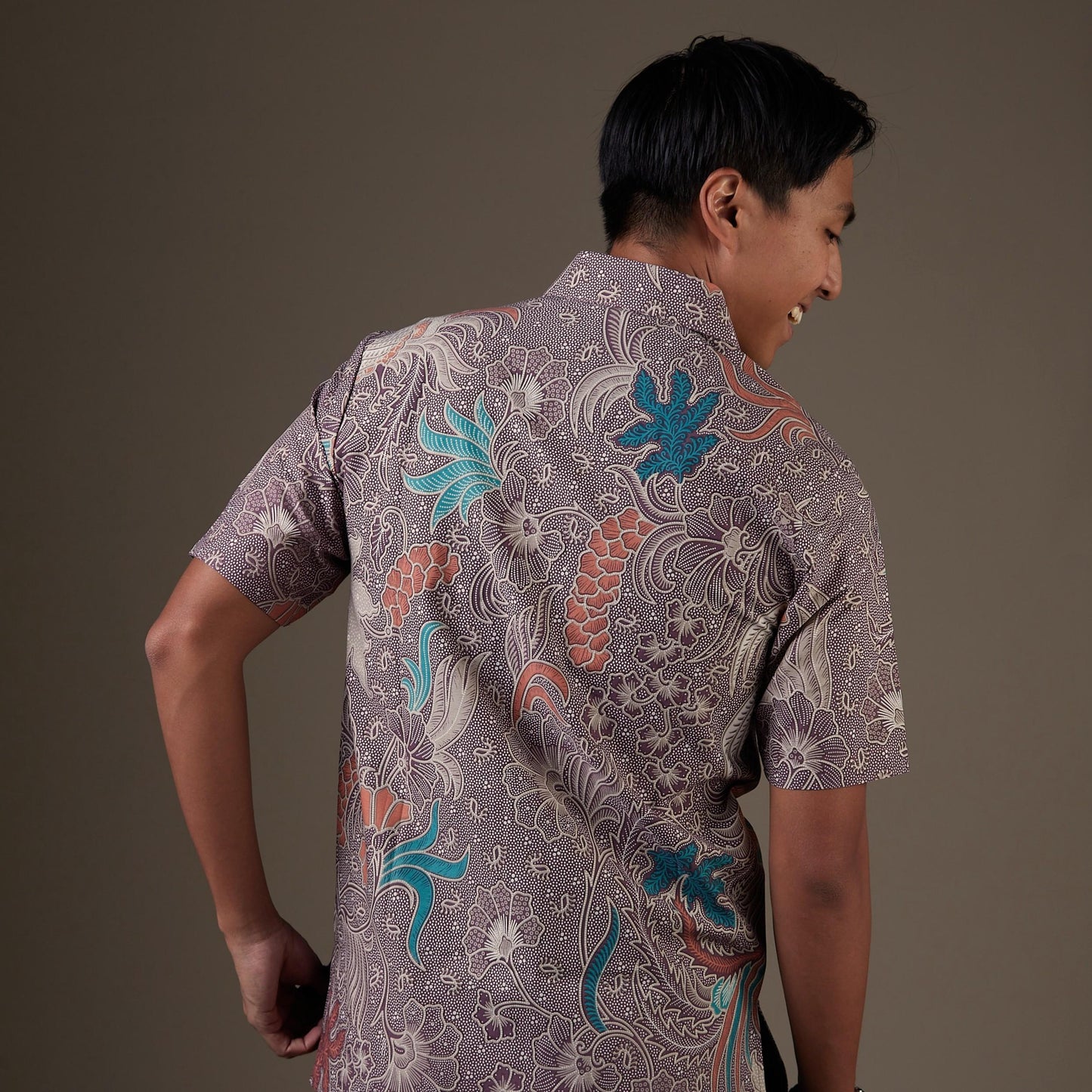 Alamanda - Mandalas Kemeja Batik Pria Premium Lengan Pendek