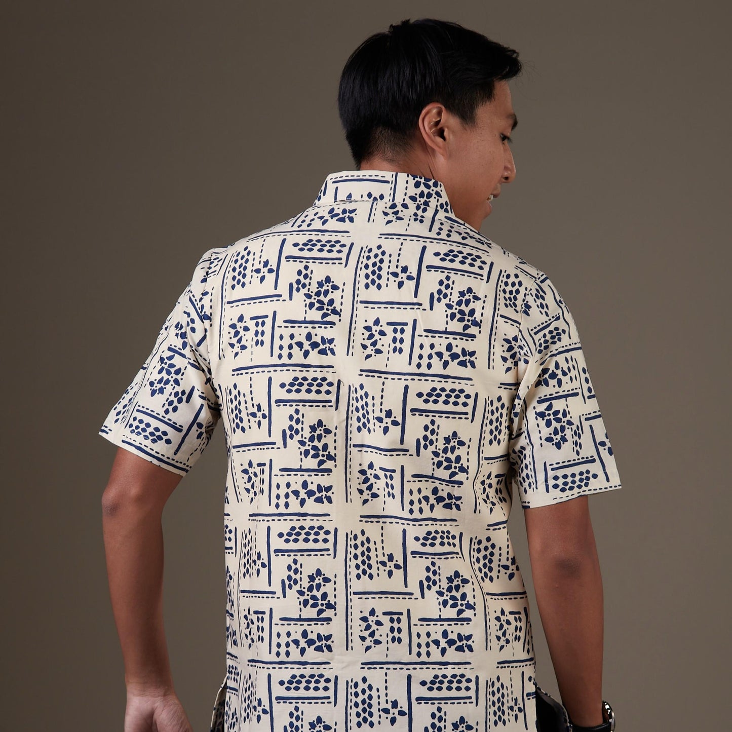 Contelic - Mandalas Kemeja Batik Pria Premium Lengan Pendek