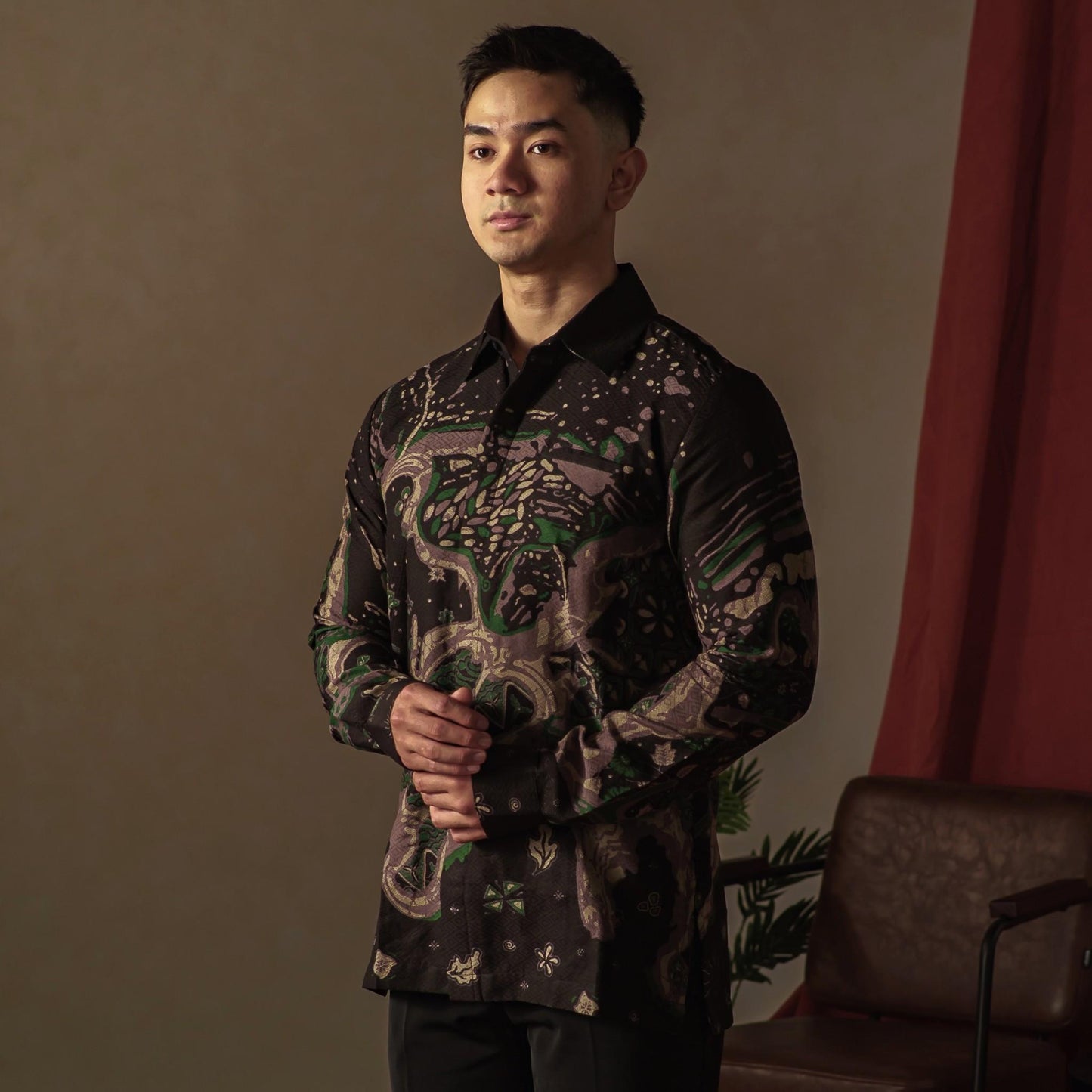 Singosa - Mandalas Premium Men's Long Sleeve Batik Shirt