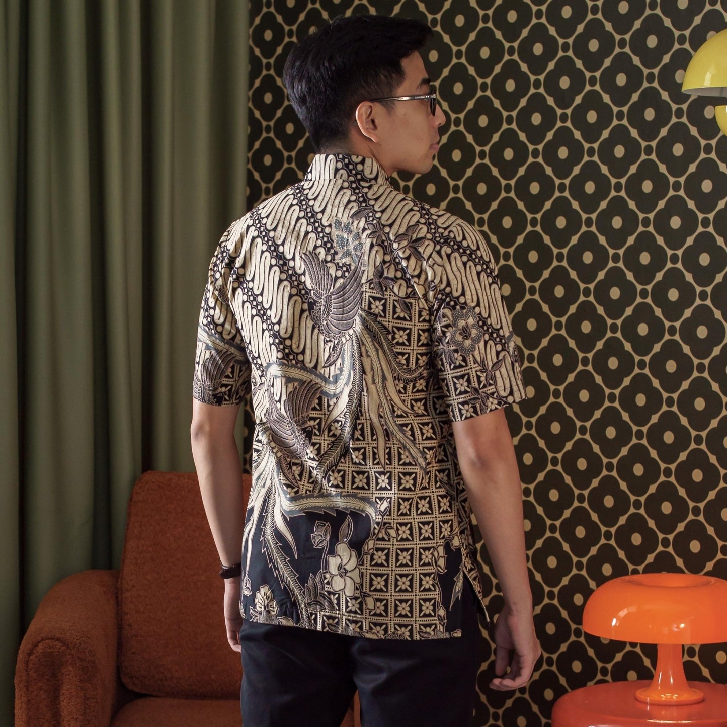Laburel - Mandalas Kemeja Batik Pria Premium Lengan Pendek