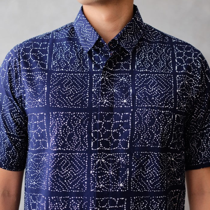 Wakaru - Mandalas Premium Men's Short Sleeve Batik Shirt