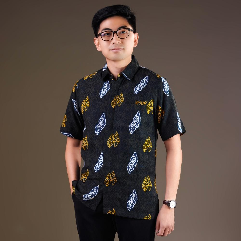 Mendari - Mandalas Premium Men's Short Sleeve Batik Shirt