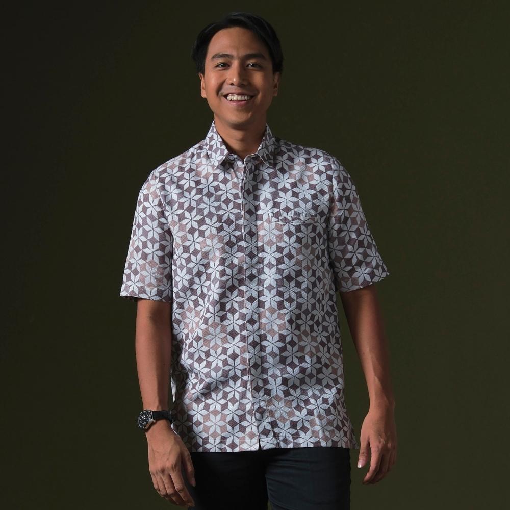 Surya - Mandalas Premium Men's Short Sleeve Batik Shirt