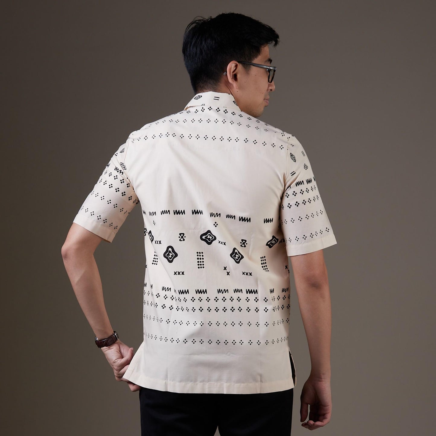 Putulo - Mandalas Kemeja Batik Pria Premium Lengan Pendek