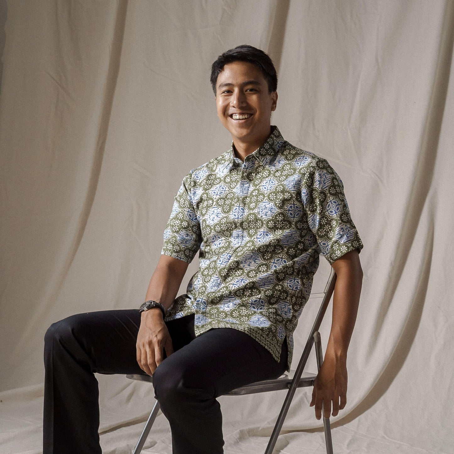 Regia - Mandalas Premium Men's Short Sleeve Batik Shirt