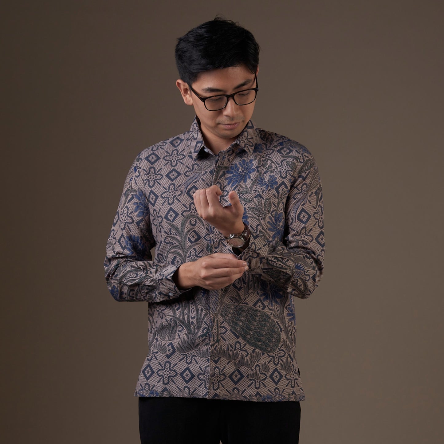 Coreno - Mandalas Kemeja Batik Pria Premium Lengan Panjang