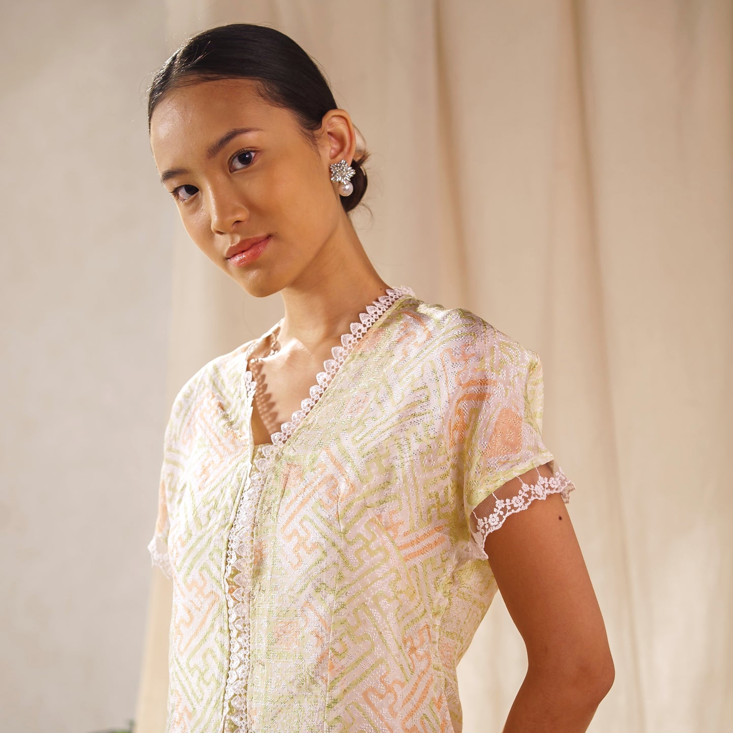 Dalilah Short Sleeve - Mandalas Top Kebaya Set Women's Modern Batik Embroidery Outer