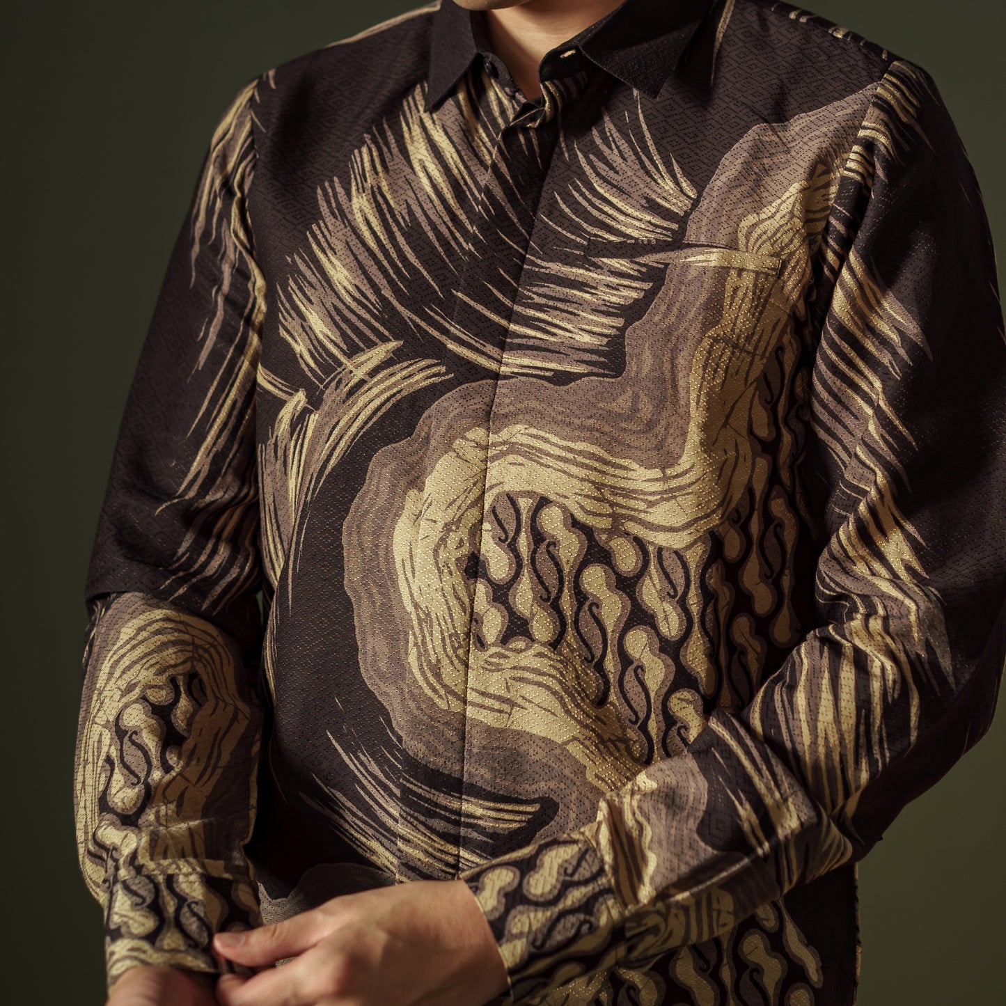 Danadian - Mandalas Premium Men's Long Sleeve Batik Shirt
