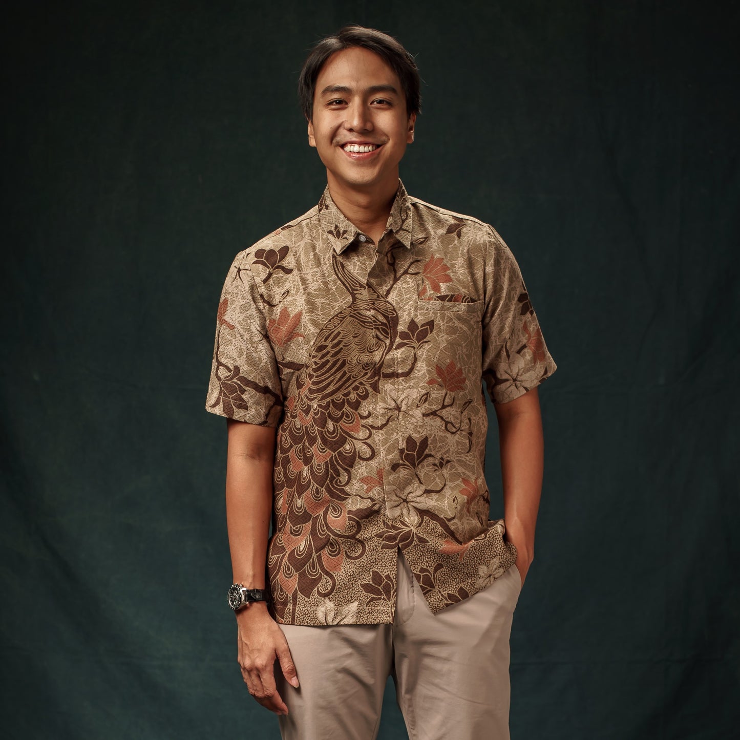 Gratit - Mandalas Premium Men's Short Sleeve Batik Shirt