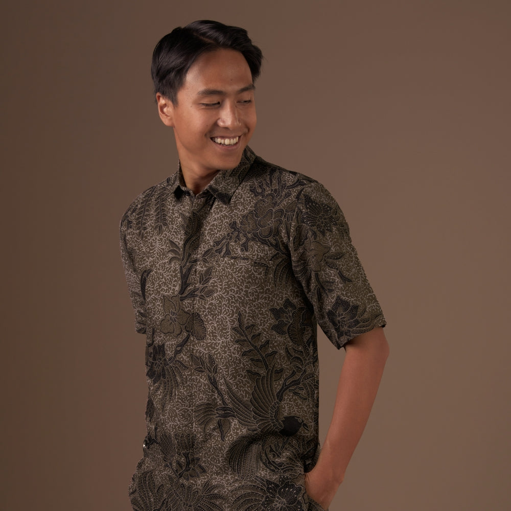 Kolibri - Mandalas Premium Men's Short Sleeve Batik Shirt