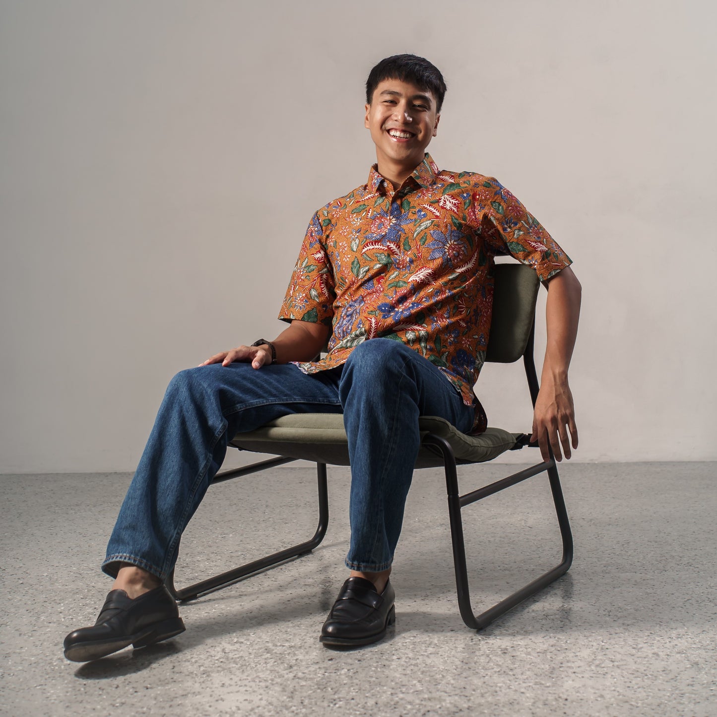 Nurum - Mandalas Premium Men's Short Sleeve Batik Shirt