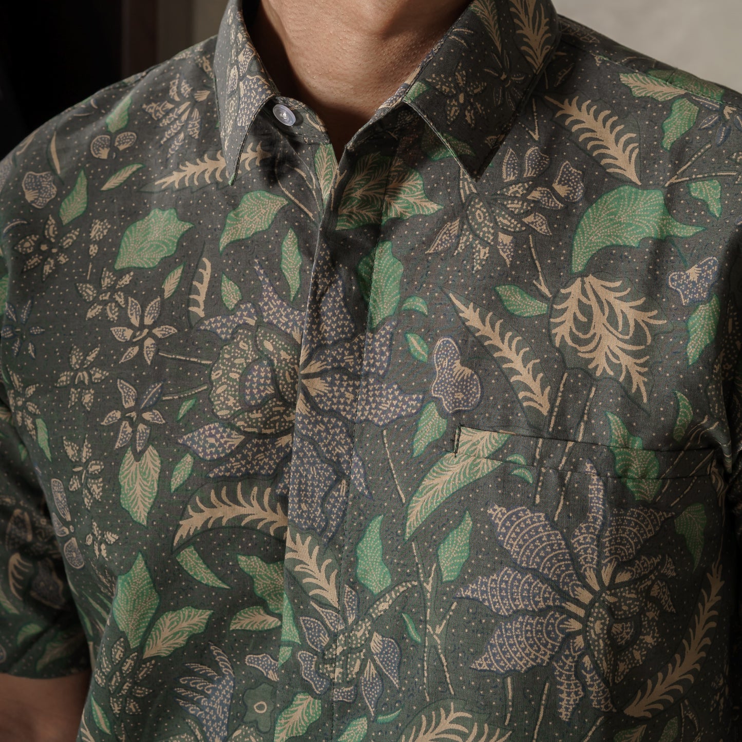 Nuwun - Mandalas Premium Men's Short Sleeve Batik Shirt