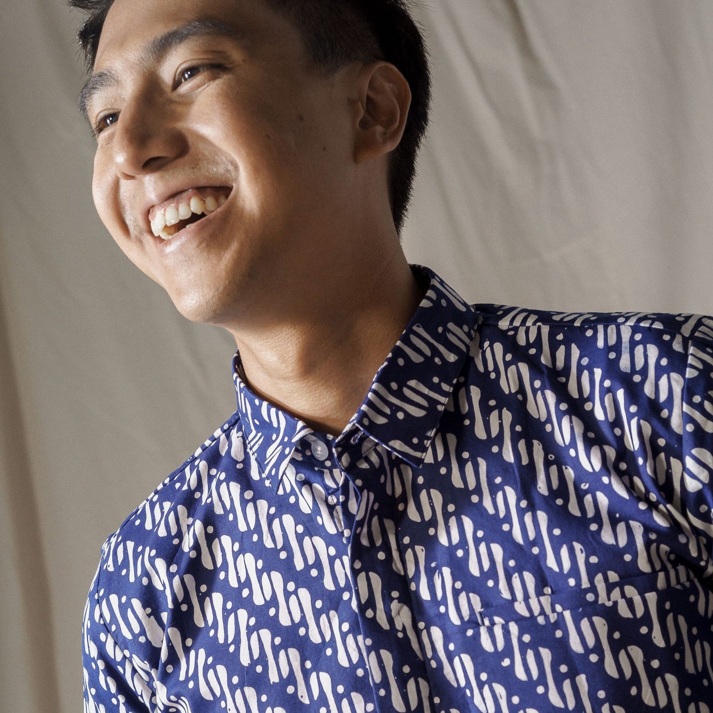 Parizon - Mandalas Premium Men's Short Sleeve Batik Shirt