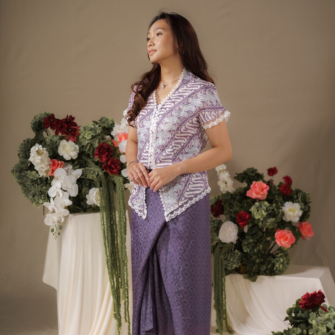 Dalilah Short Sleeve - Mandalas Top Kebaya Set Women's Modern Batik Embroidery Outer