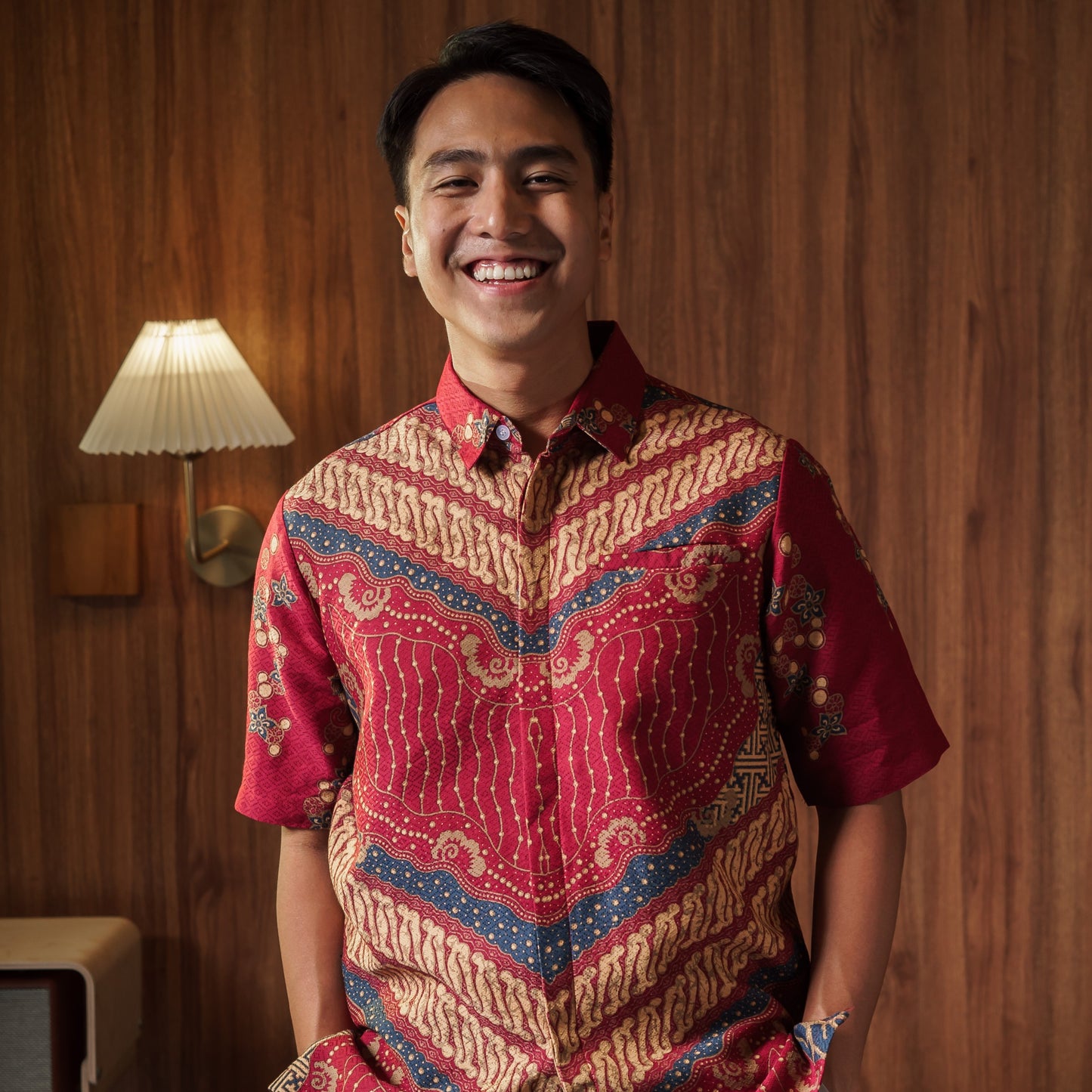 Vira - Mandalas Premium Men's Short Sleeve Batik Shirt