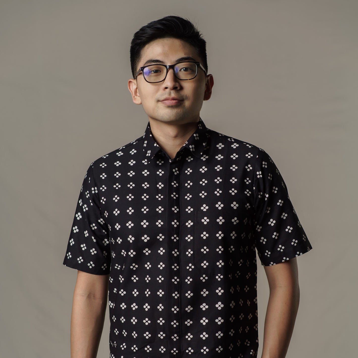 Wahitam - Mandalas Premium Men's Short Sleeve Batik Shirt