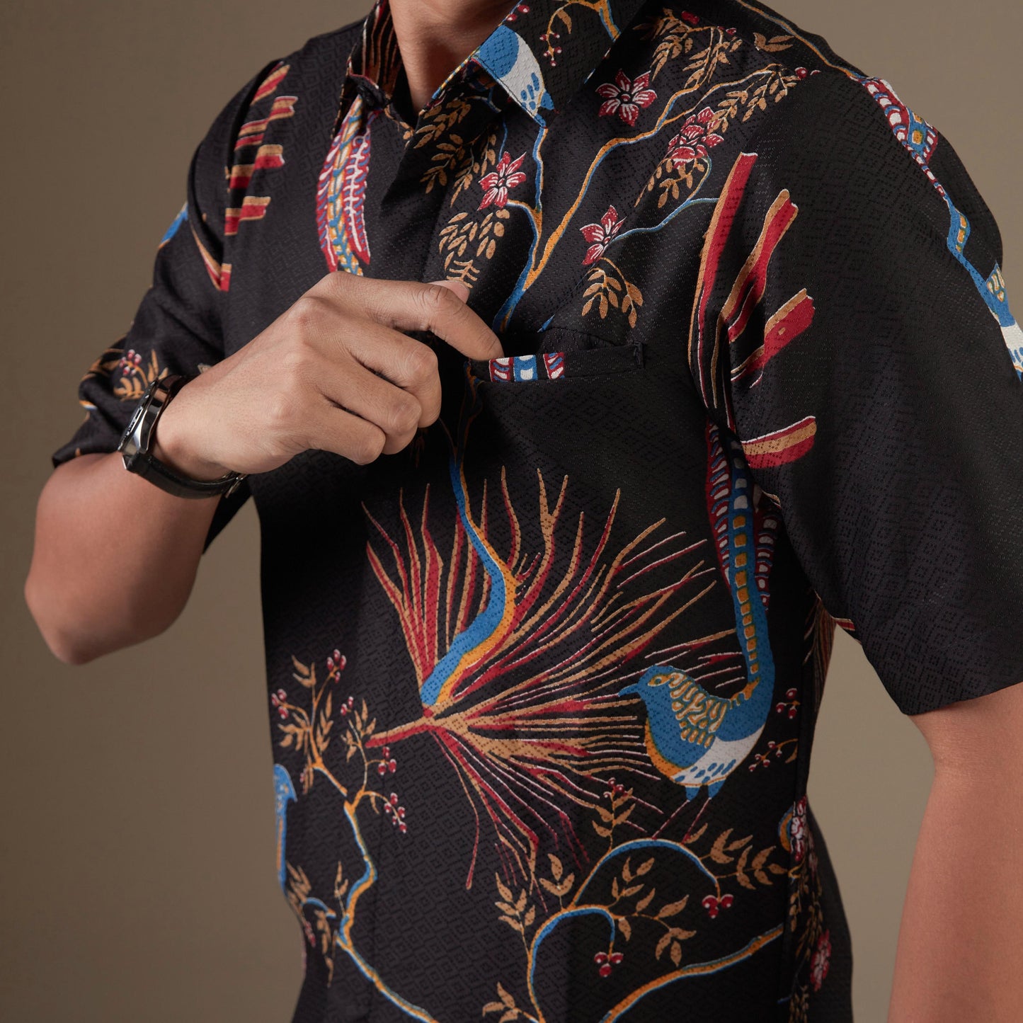 Avidian - Mandalas Kemeja Batik Pria Premium Lengan Pendek
