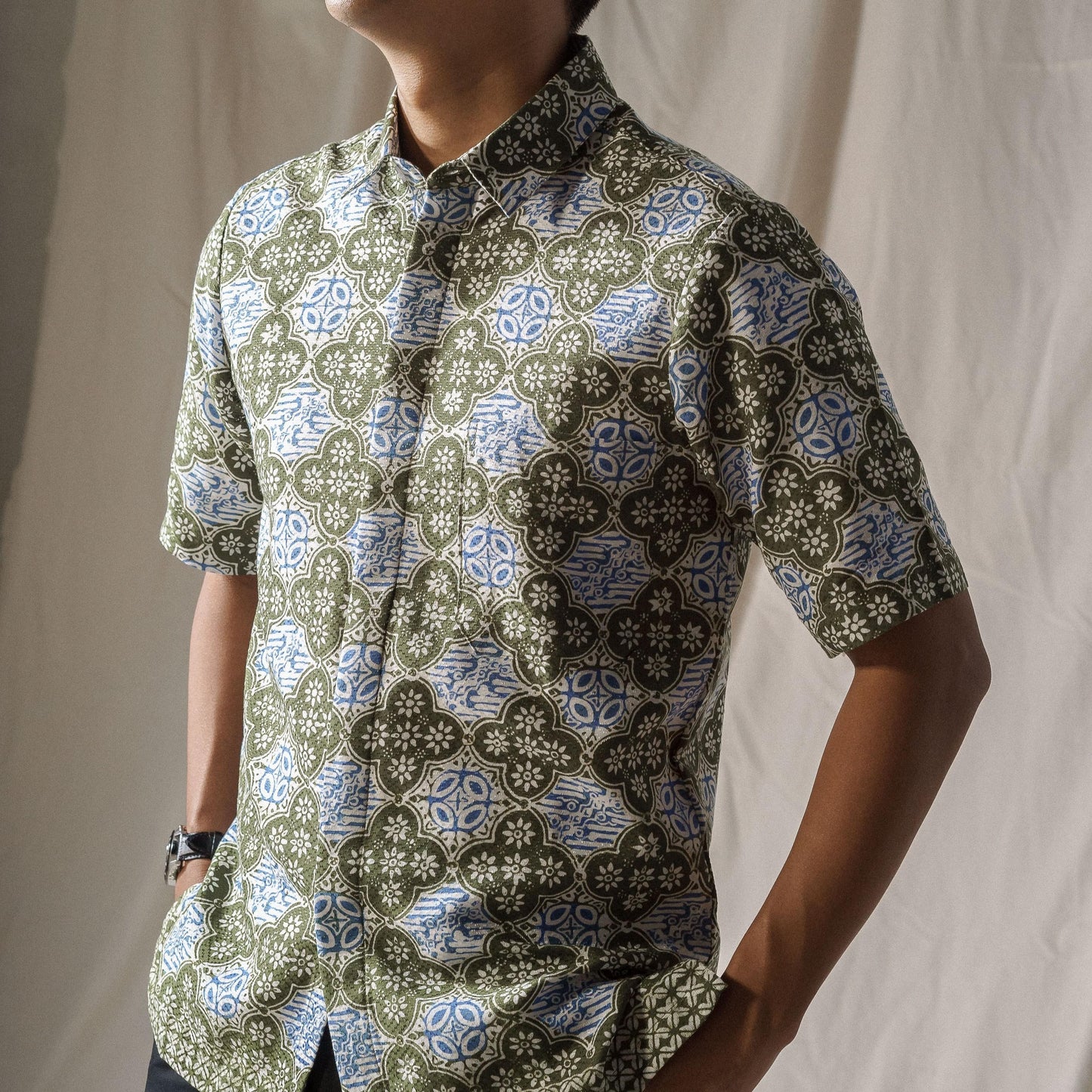 Regia - Mandalas Premium Men's Short Sleeve Batik Shirt