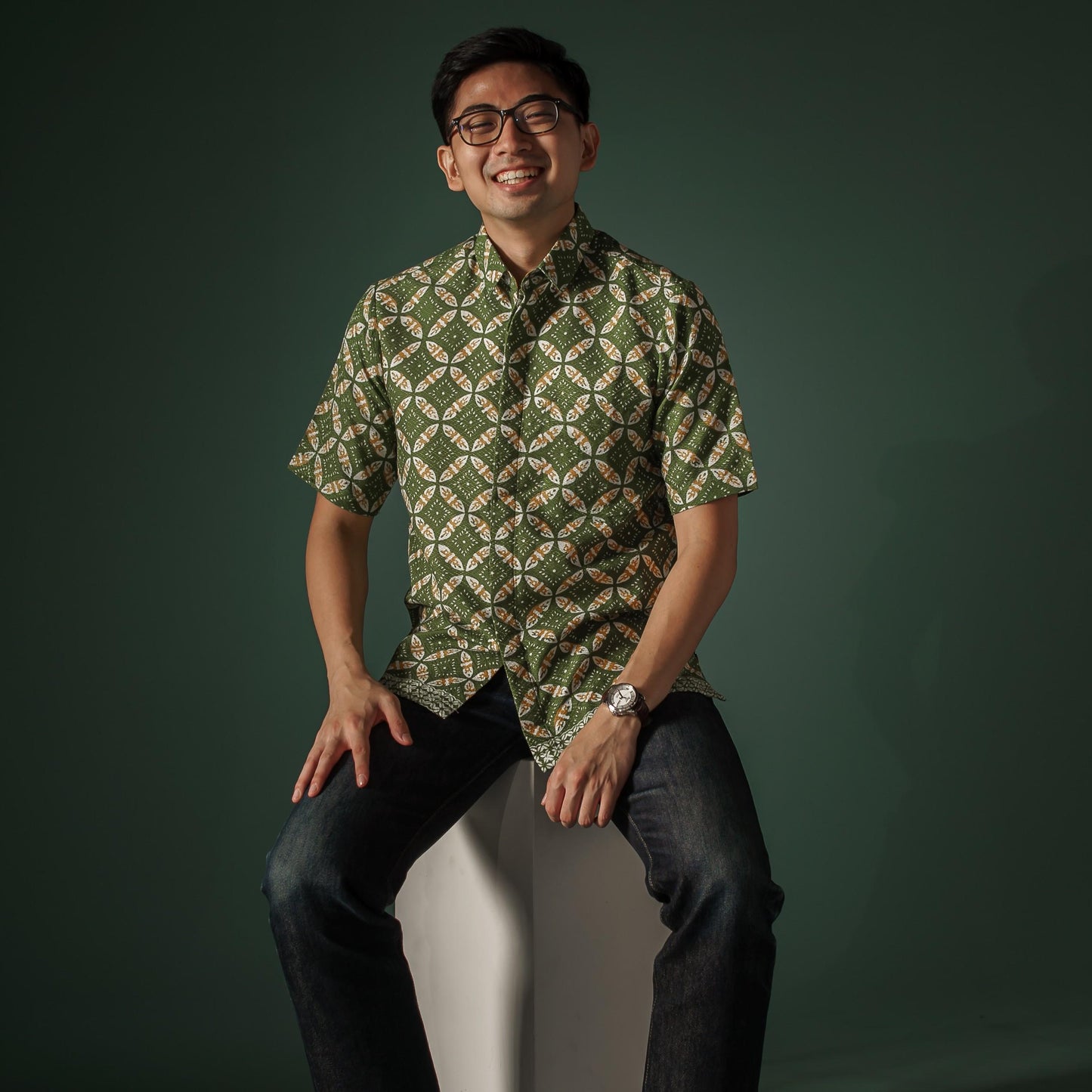 Karsa - Mandalas Premium Men's Short Sleeve Batik Shirt