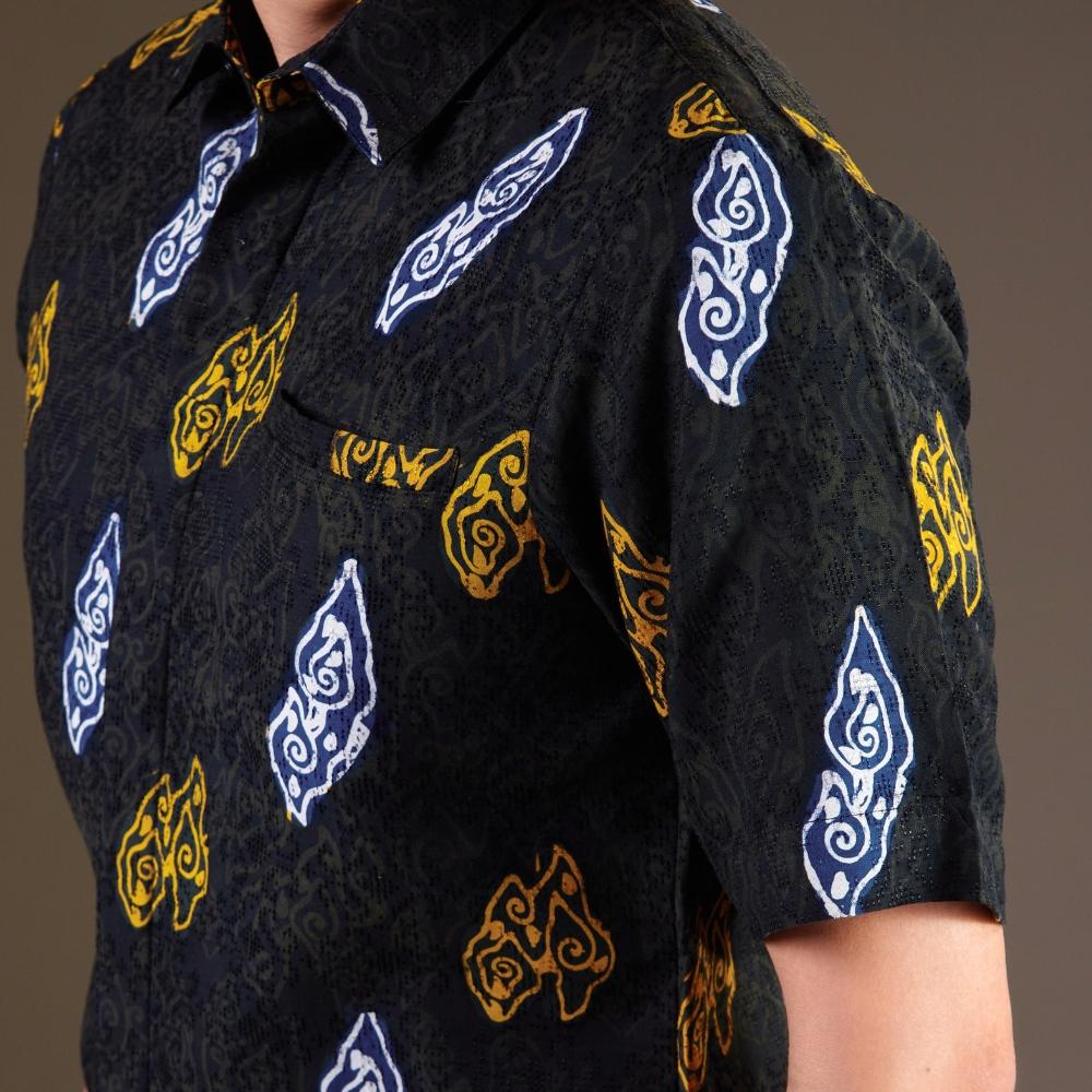 Mendari - Mandalas Premium Men's Short Sleeve Batik Shirt