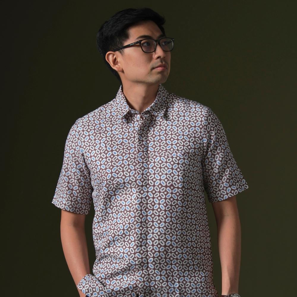 Medha - Mandalas Premium Men's Short Sleeve Batik Shirt