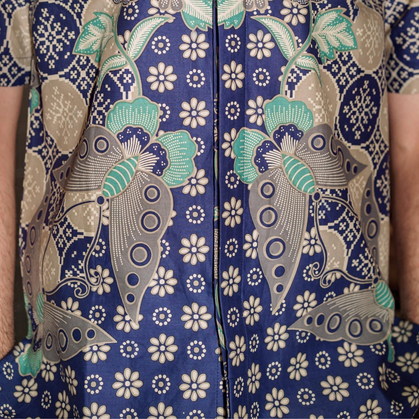 Oxalis - Mandalas Kemeja Batik Pria Premium Lengan Pendek